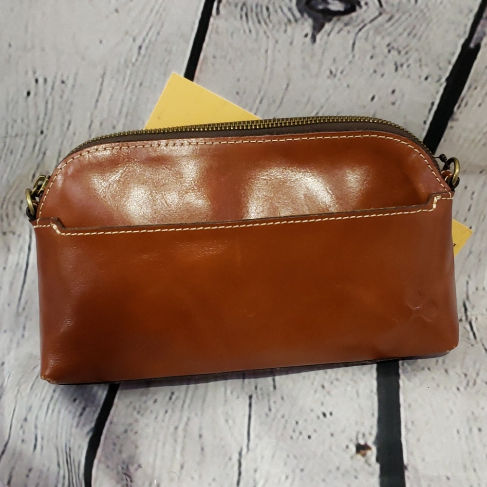 Patricia Nash Baeza Tan Crossbody new